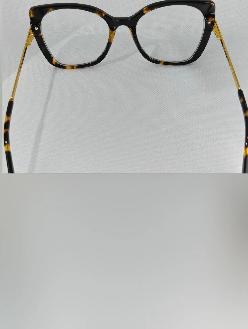 Delancey Classic Tortoiseshell Cat-Eye Women's Glasses. 20k Gold Color